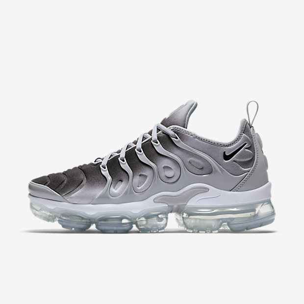 vapormax plus wolf grey black