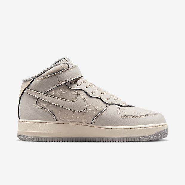 Air Force 1 Mid “Pearl White” [2]