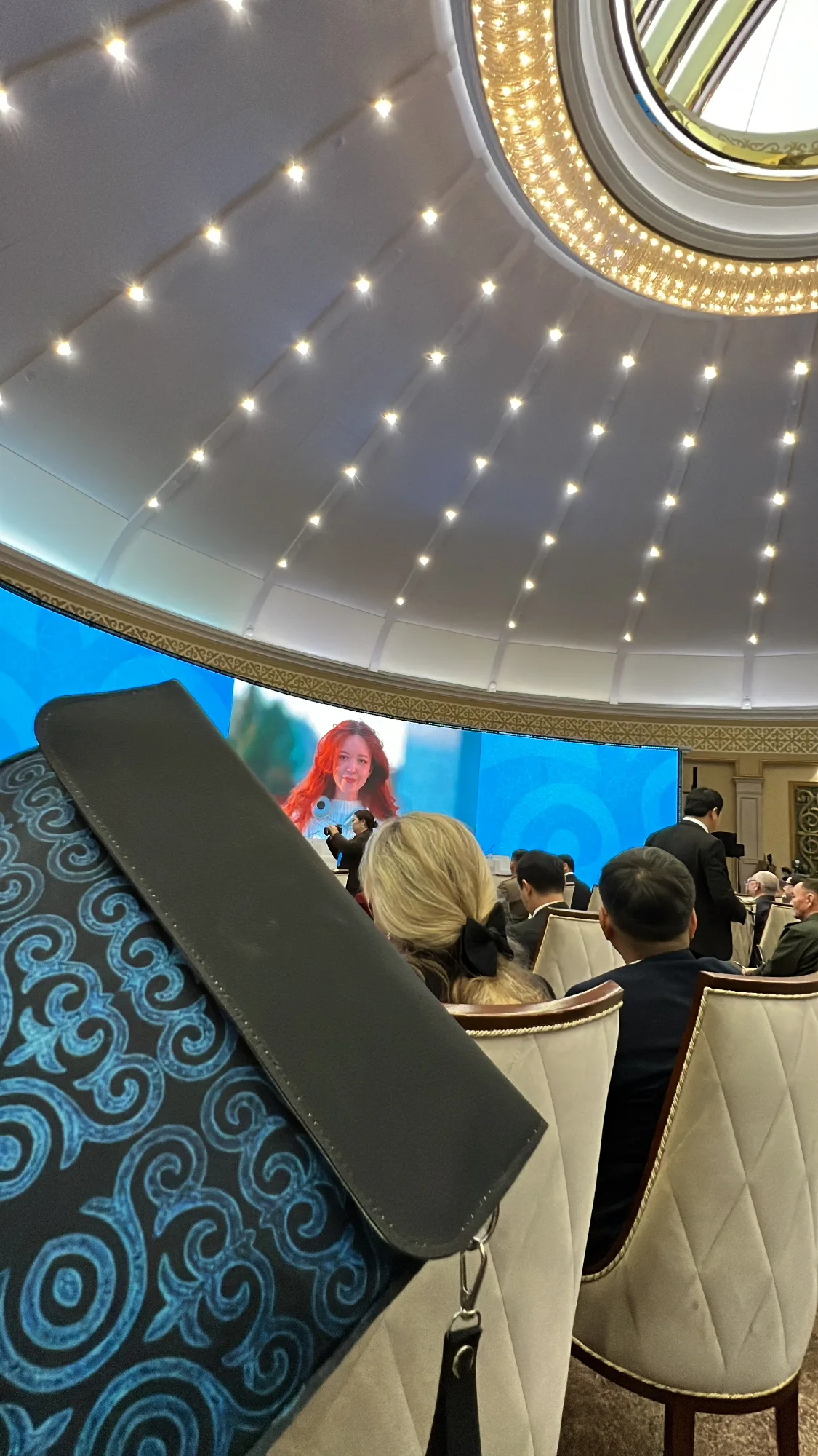 Папки-портфели для документов с ремнём — фото 3