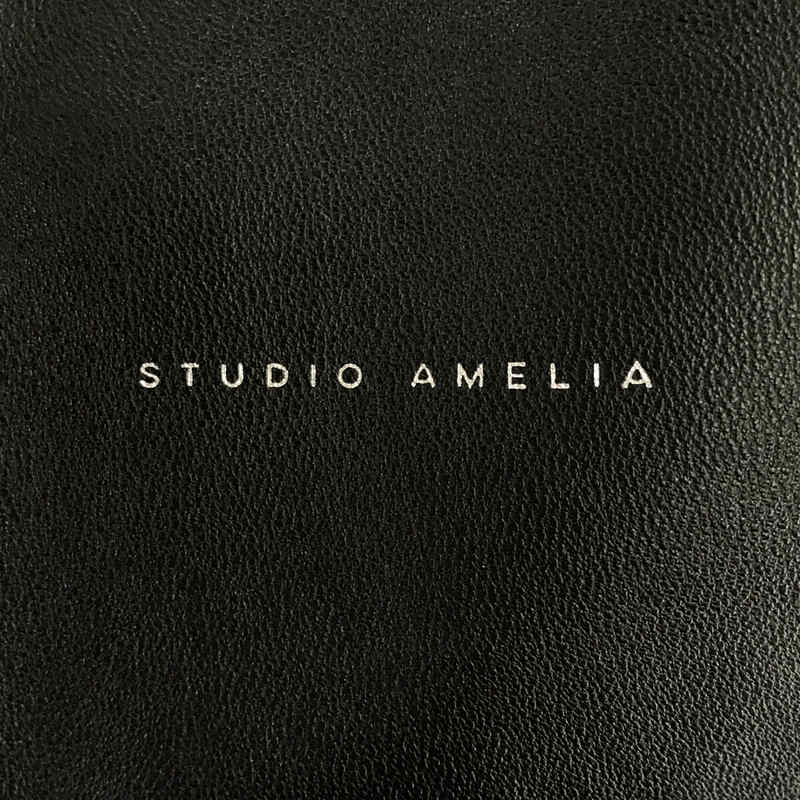 STUDIO AMELIA / スタジオアメリア ドロストギャザークラッチバッグ 保存袋付き