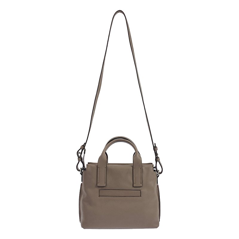 CAMPER / カンペール