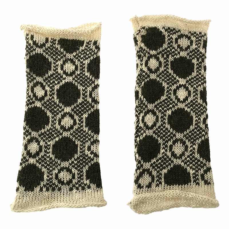 OLUBIYI THOMAS / オルヴィトーマス