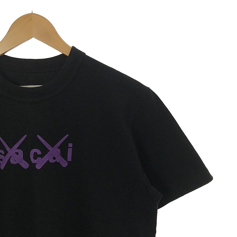 sacai / サカイ × KAWS / カウズ Flock Print T-Shirt / フロック プリント Tシャツ