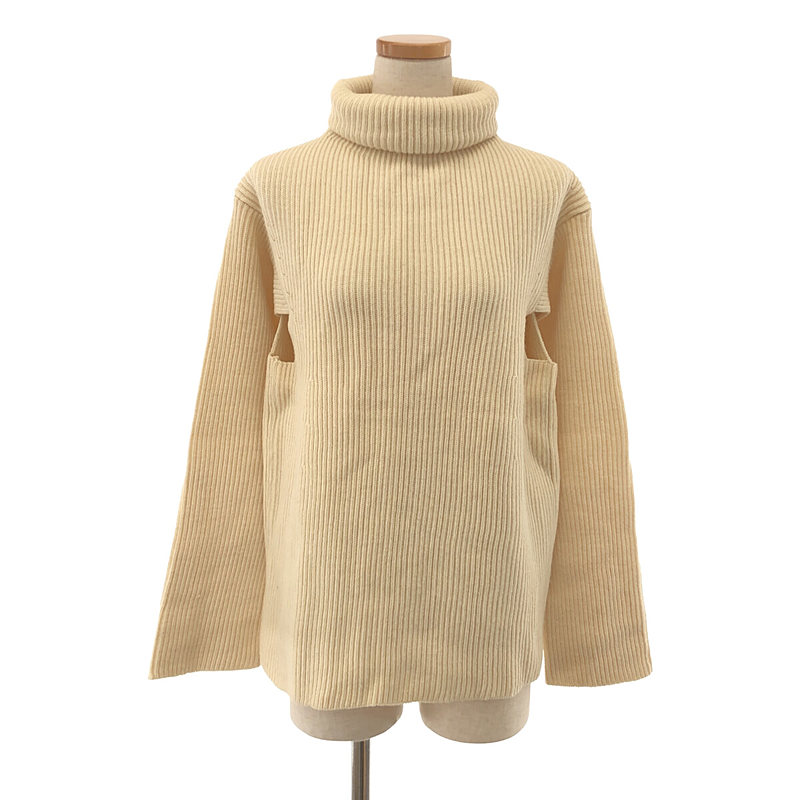 bluefaced leicester bottle neck sweater / カットアウト タートルネックニット