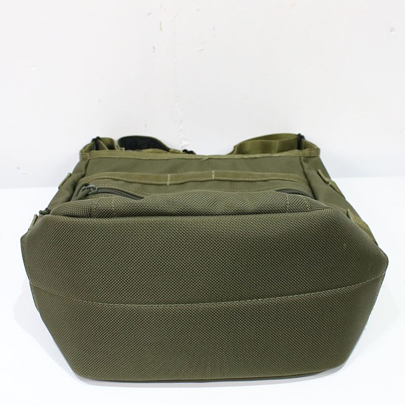 BRIEFING / ブリーフィング DAY TRIPPER SHOULDER BAG ショルダーバッグ