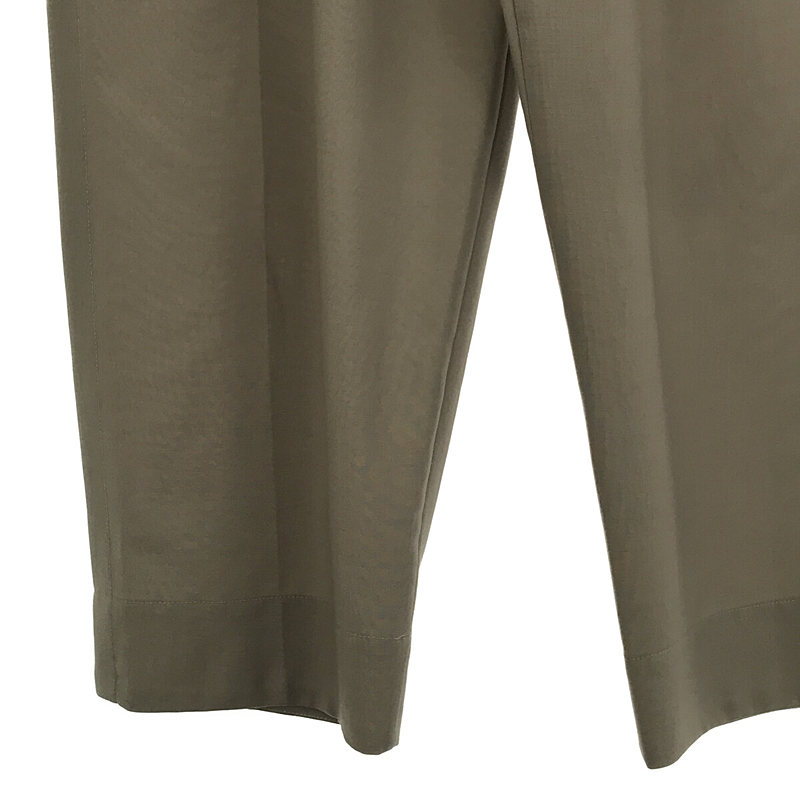 Vikisews Blog: Trouser fitting issue: the crotch seam disappears up the  bottom