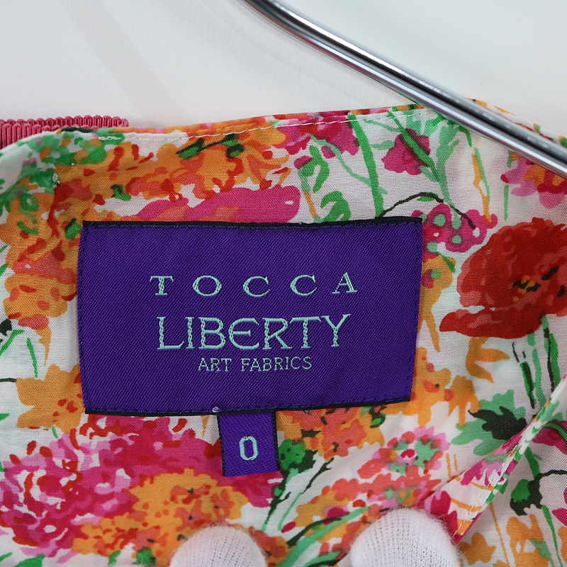 TOCCA / トッカ LIBERTY ART FABRIC フレンチスリーブリバティブラウス