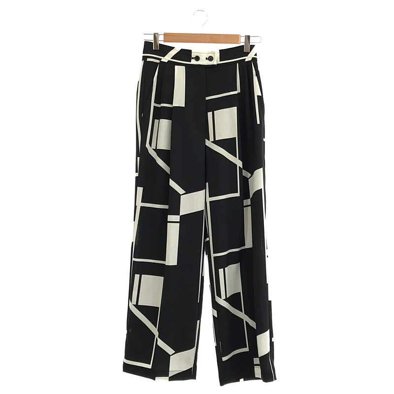 Geometric Tuck Trousers / ジオメトリックタックトラウザーズ パンツ