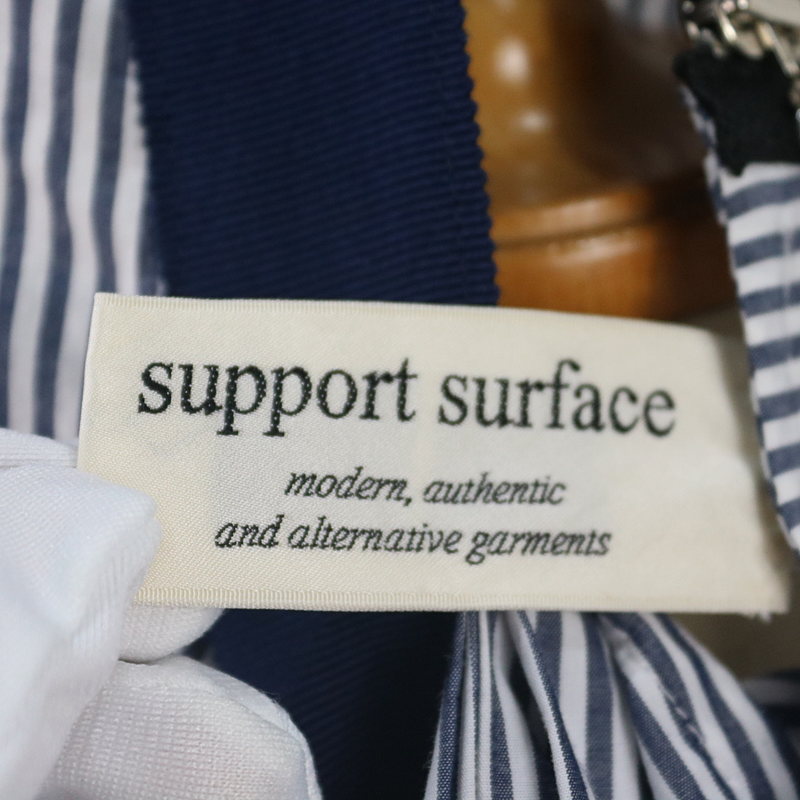 SUPPORT SURFACE / サポートサーフェス フロントデザインストライプノースリーブワンピース