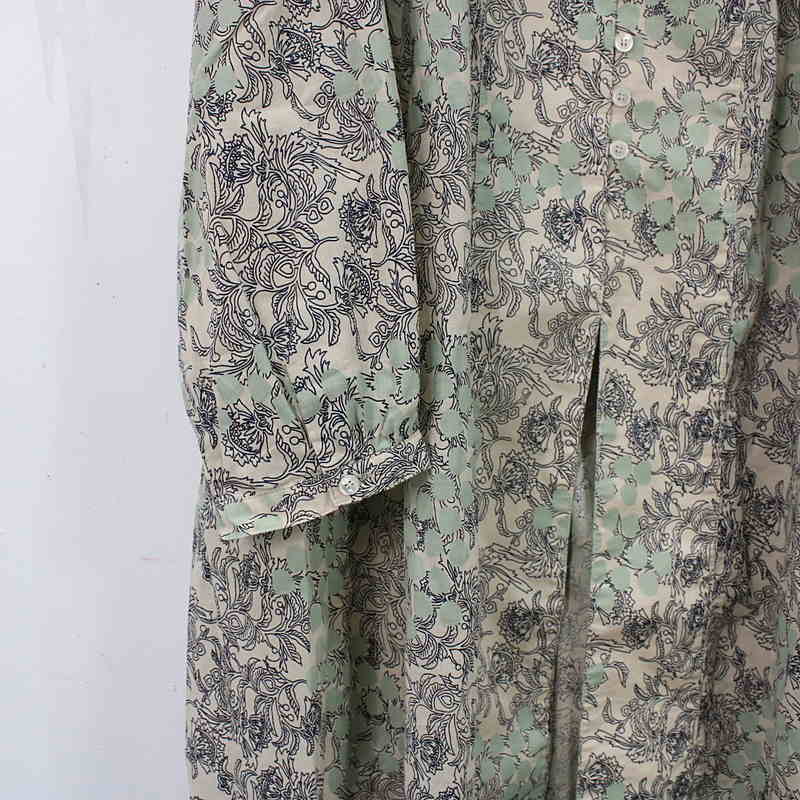 BASCO / バスコ 総柄フリルネックピンタックロングシャツ