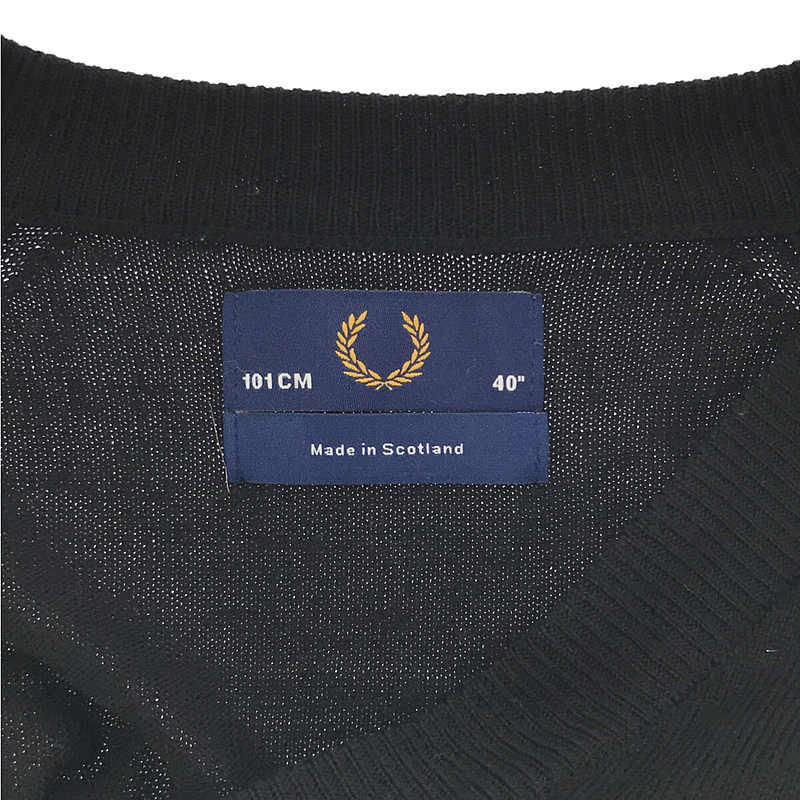 FRED PERRY / フレッドペリー ラムウール くるみボタン Vネックカーディガン