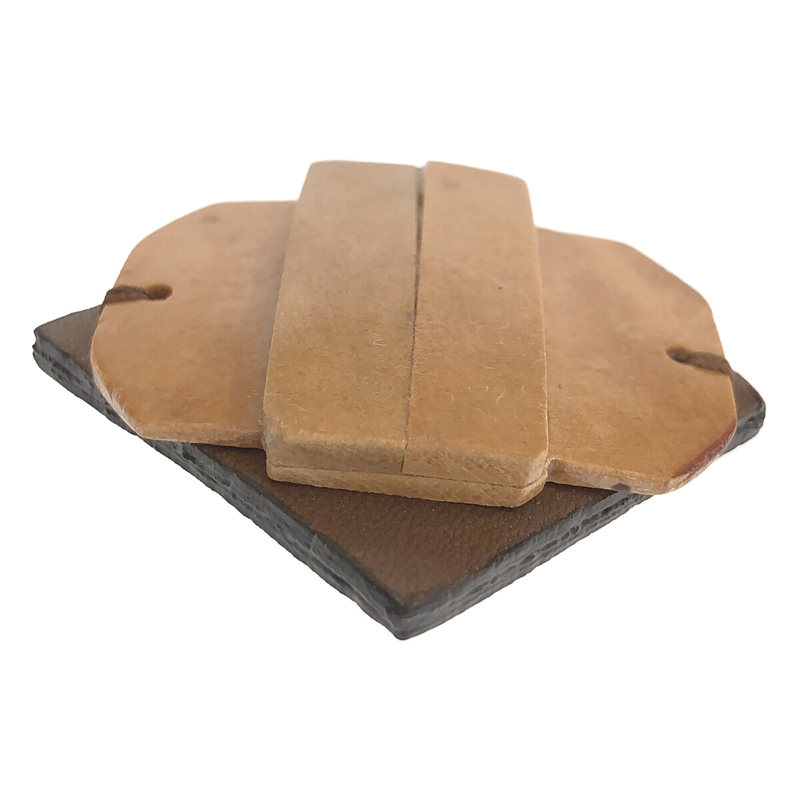 その他 ウッド レザー ピン ブローチ 2個セット