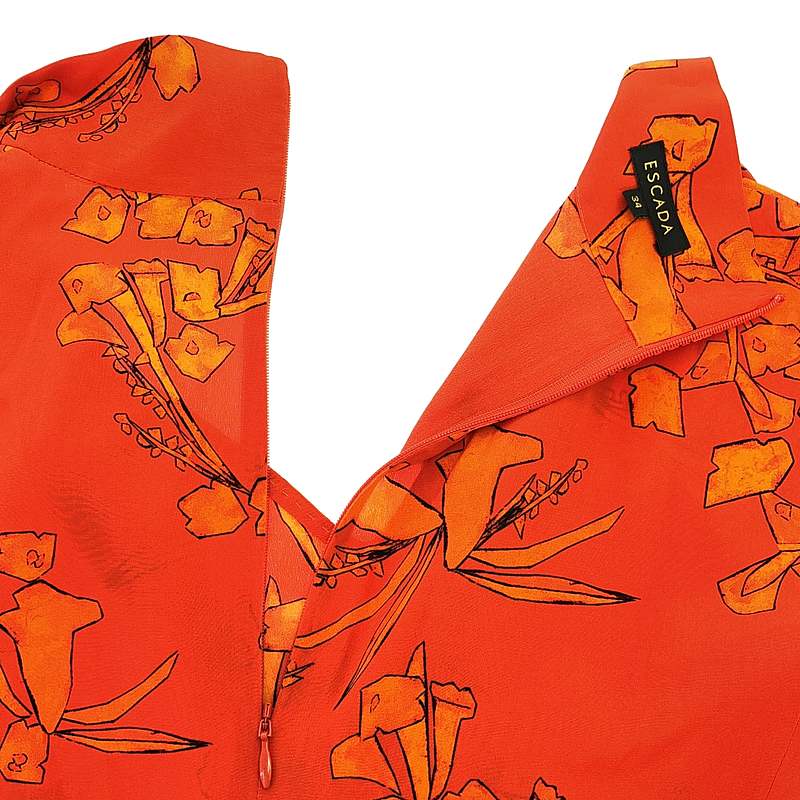 その他 総柄 バックジップ タイ  ブラウス