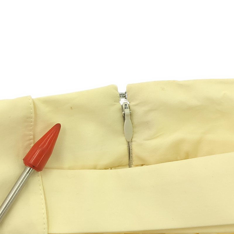 Salvatore Ferragamo / サルヴァトーレフェラガモ ベルト付 裾プリント ギャザー フレア スカート