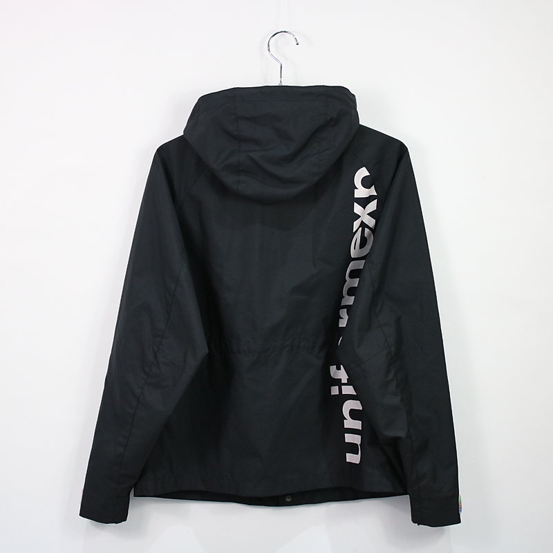 uniform experiment / ユニフォームエクスペリメント MOUNTAIN PARKA バックロゴマウンテンパーカー