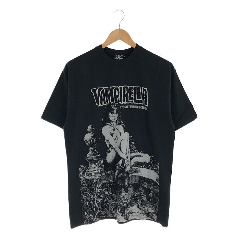 02211CT41 VAMPIRELLA WHEN WAKES THE DEAD Tシャツ ヴァンピレラ  ガール