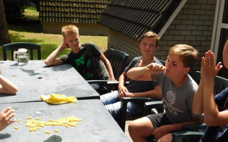 Keukenstaf zomerkamp voor tieners