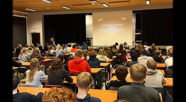 Kloen op Salesiaanse Dag in Broederschool