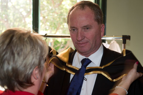 Barnaby Joyce - UNE graduation