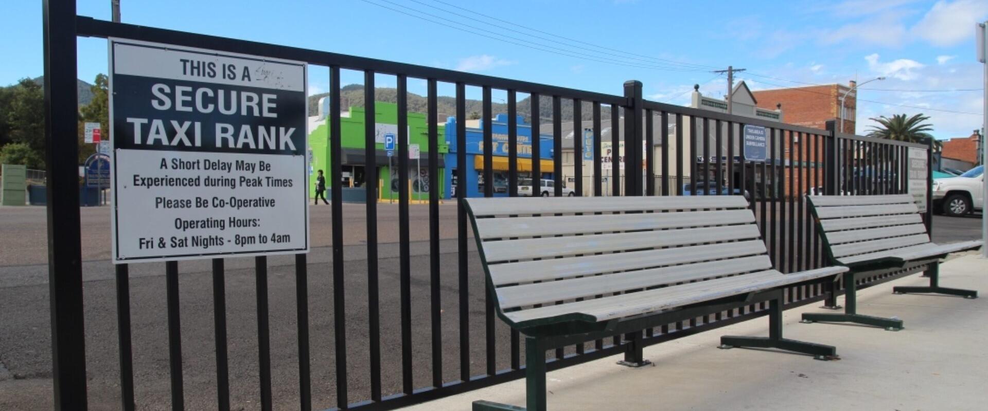 Pedestrian Barrier Fencing - CrowdTuff® banner