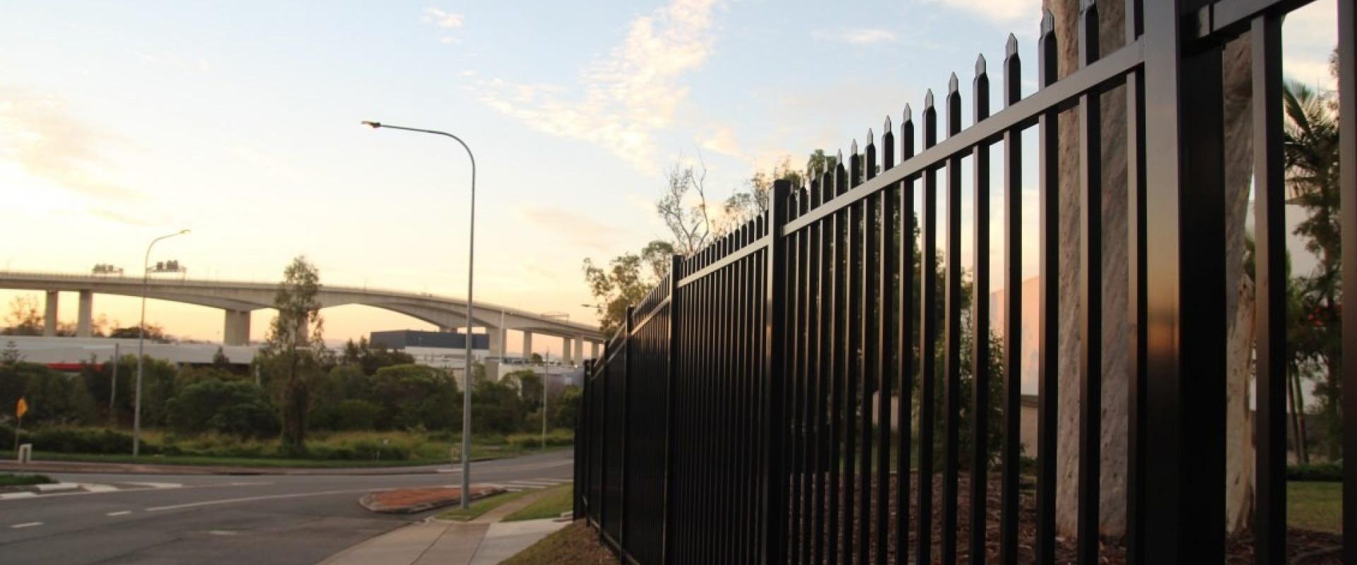 SecuraTop® perimeter fencing secures another Brisbane business banner