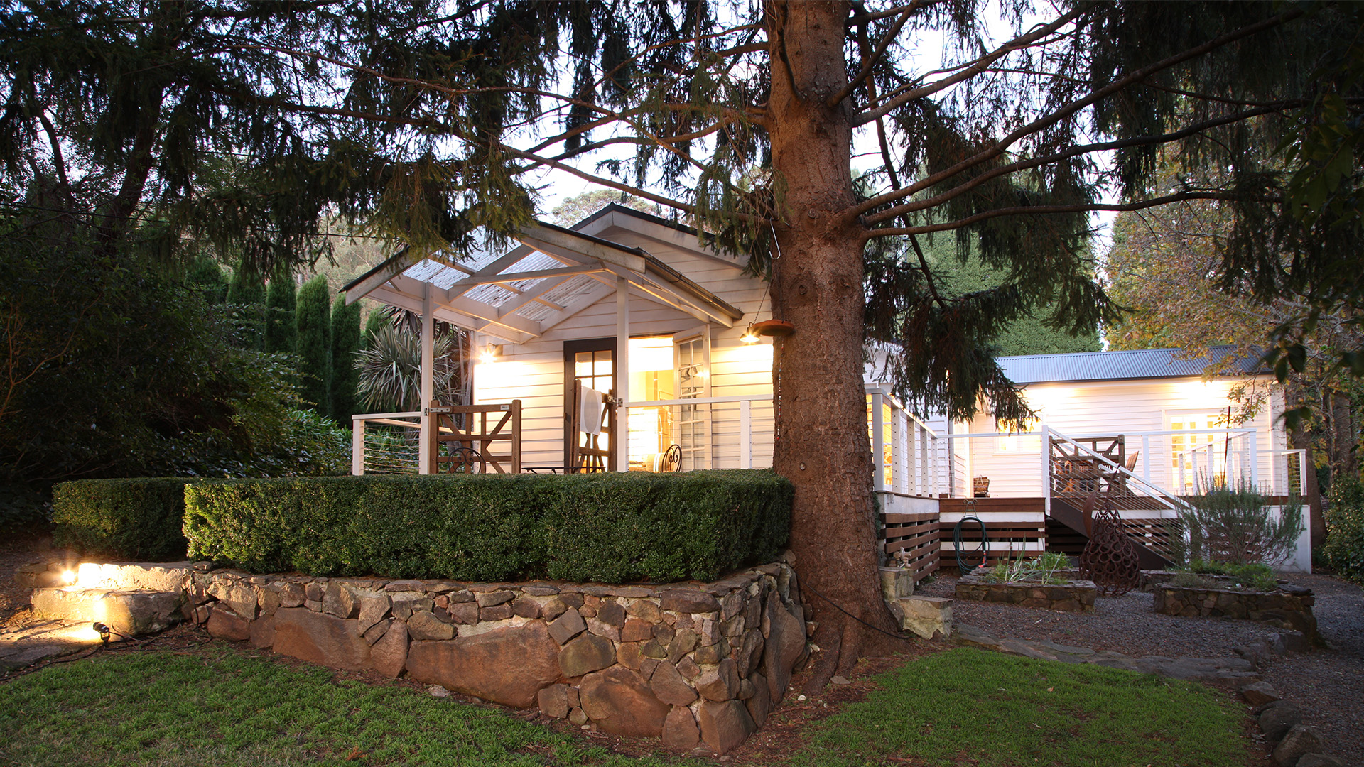 The Cottage - Features & Amenities header image