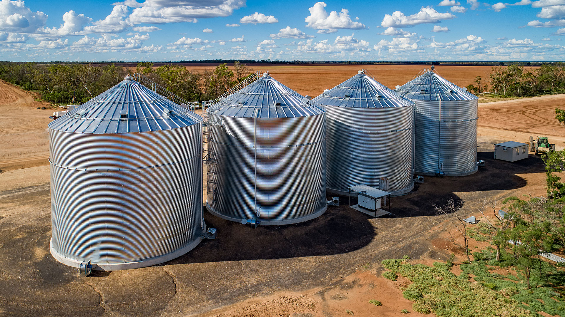 With 25+ years of experience, Gwydir Group delivers high-quality grain storage, handling, and steel fabrication across Australia, thriving in tough environments with tailored, lasting solutions