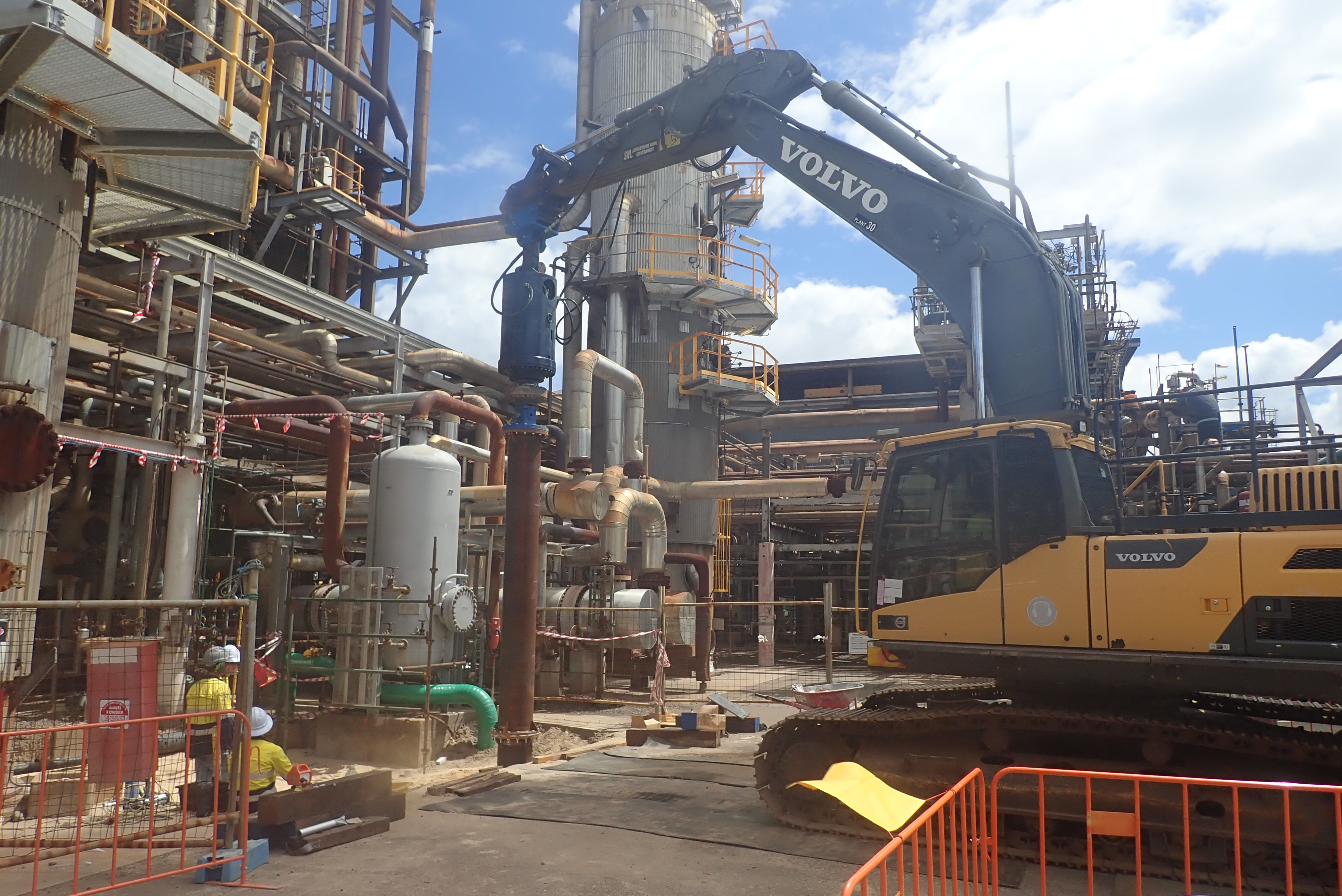 SCREW PILES splash