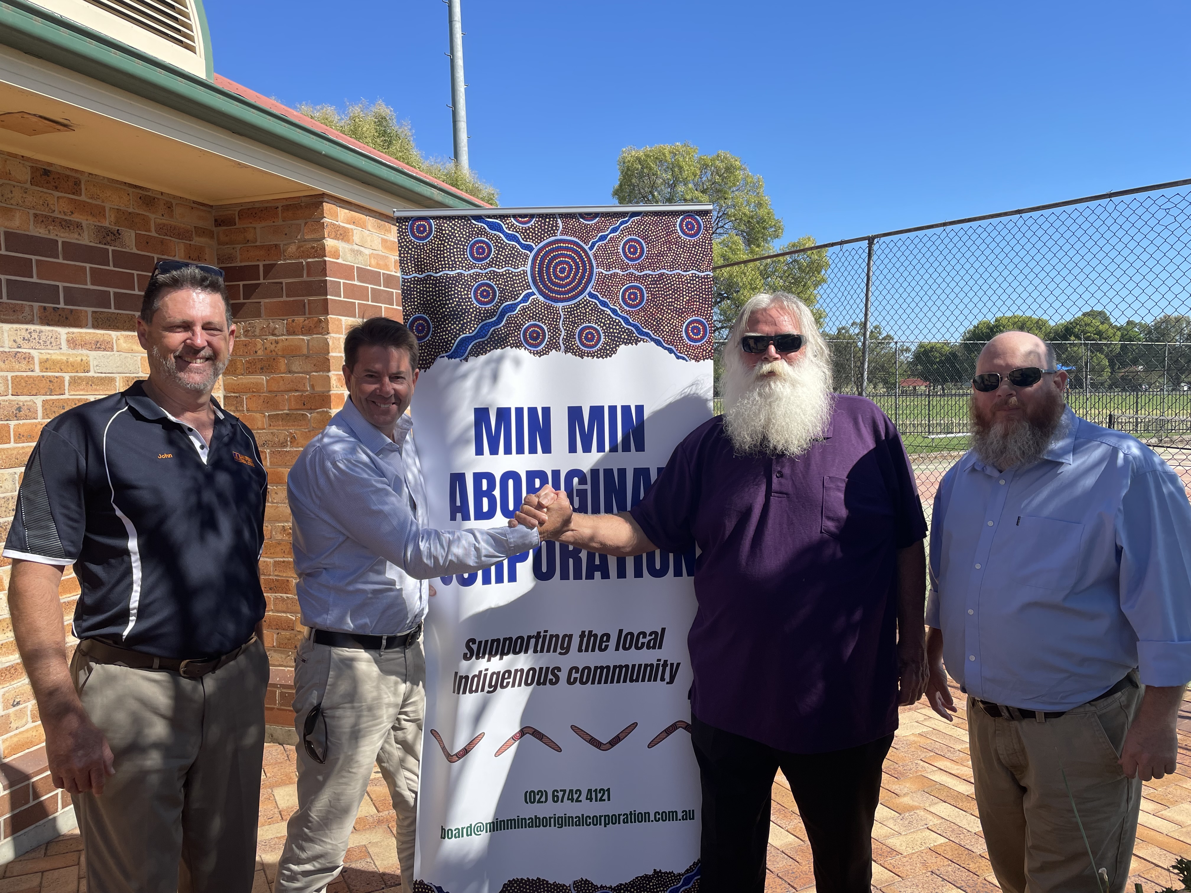 PROGRAM TO BOOST ABORIGINAL MENS HEALTH AND CONNECTION TO COUNTRY icon