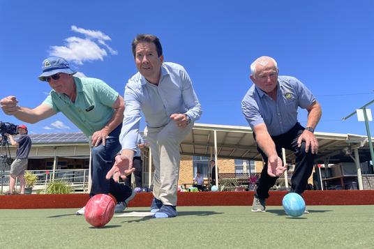 SYNTHETIC ERA BEGINS FOR WEST TAMWORTH BOWLO icon