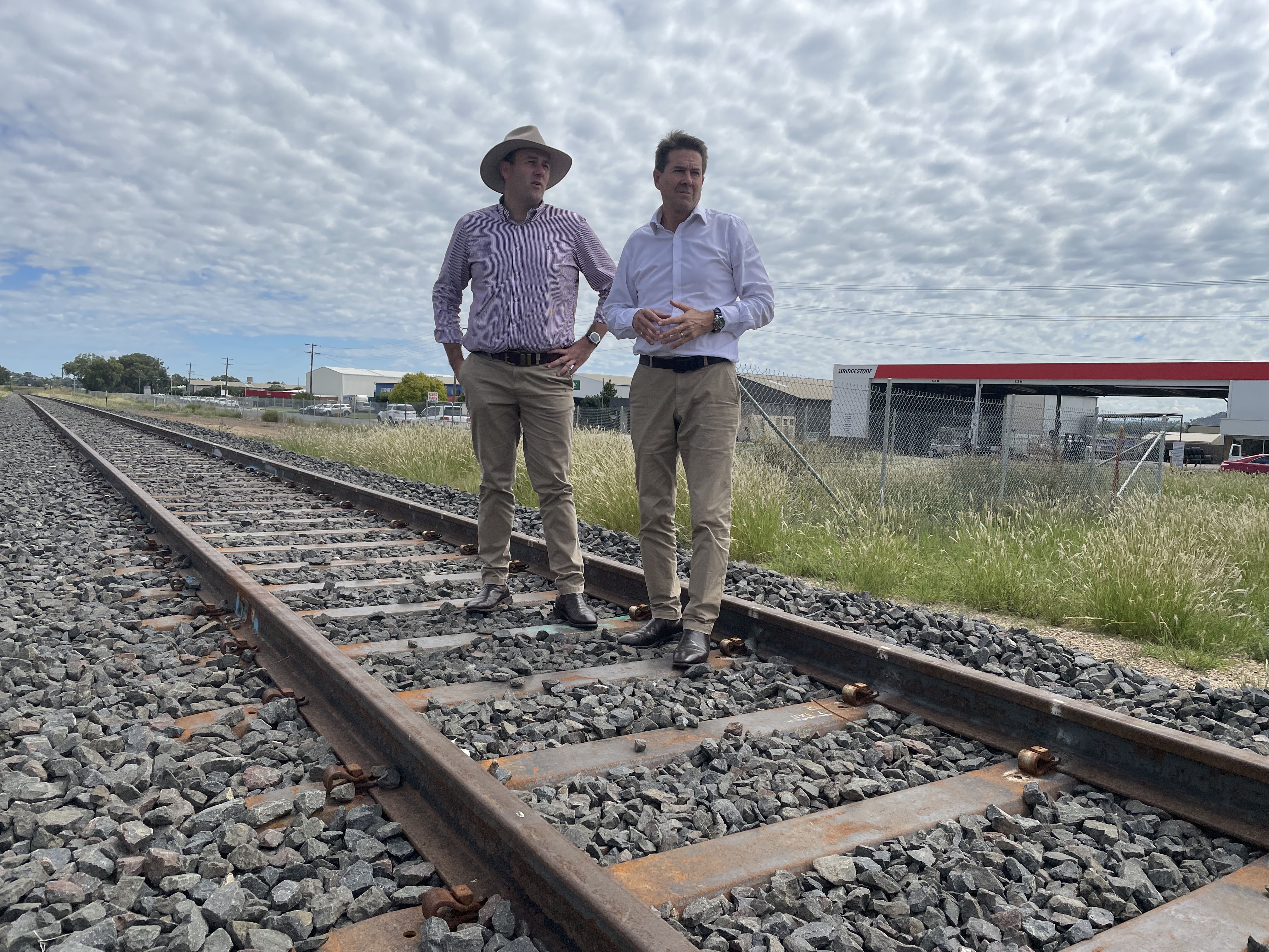 ANDERSON LAYS THE TRACKS FOR FREIGHT RAIL icon