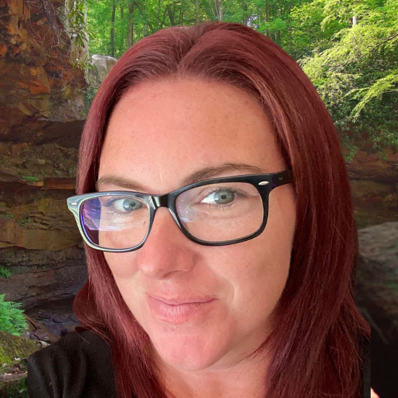 Picture of Holly, Administration Assistant