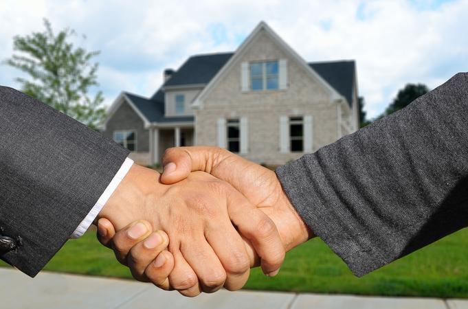 Who Is Involved In A Property Purchase?