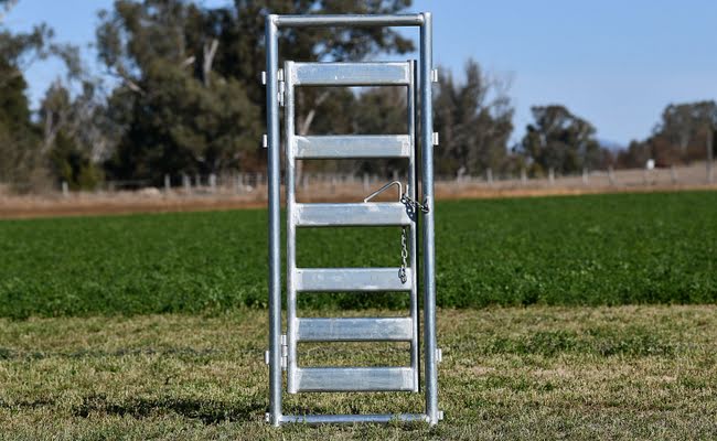 Super Heavy Duty Cattle Access Race Gate