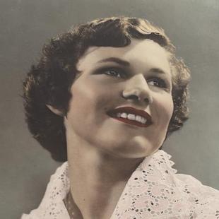 EASEY, Margaret June Image
