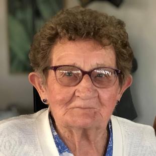 BELL, Roslyn Dawn Image