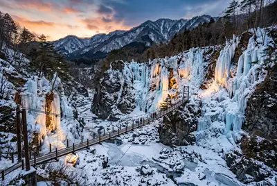 尾ノ内百景氷柱