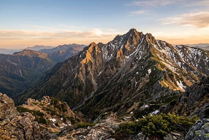 女峰山