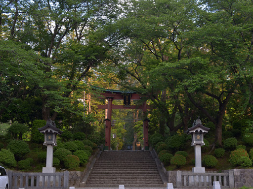 彌彦神社