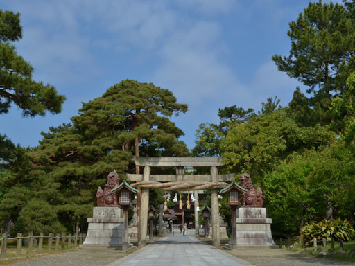 白山神社