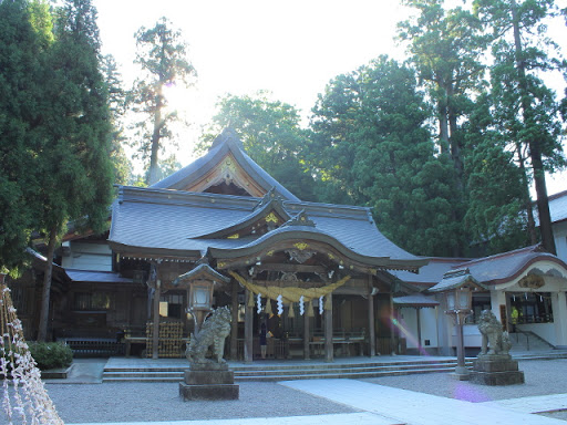 白山比咩神社