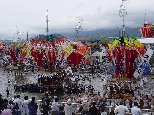 川渡り神幸祭