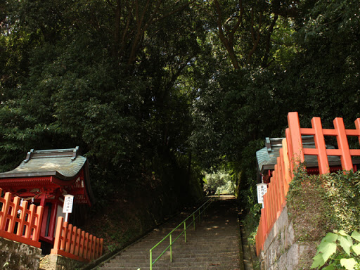 新田神社