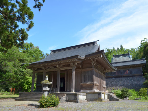 鳥海山大物忌神社