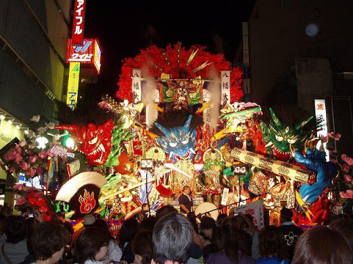 八戸三社大祭