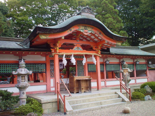 西院春日神社