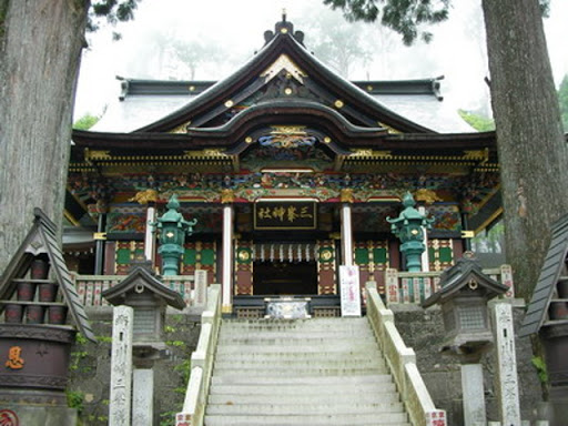 三峯神社