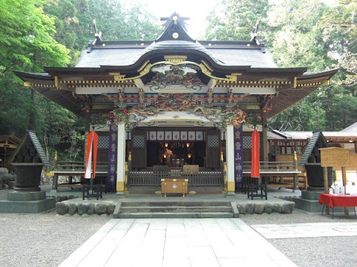 宝登山神社