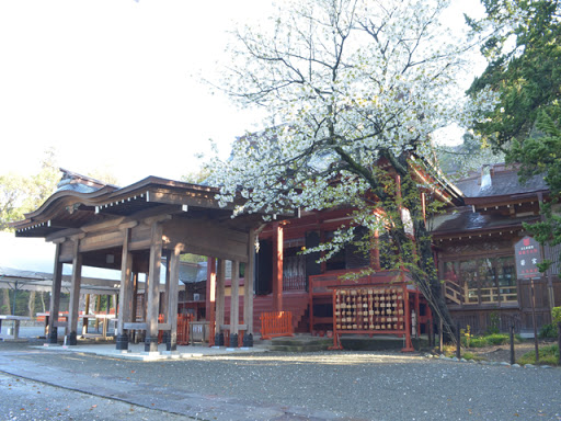 鶴岡八幡宮