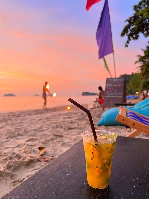 Lonely Beach Bar
